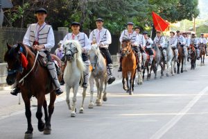 Почнува 48. Илинденски коњички марш — коњаниците тргнуваат од Горно Лисиче кон Крушево
