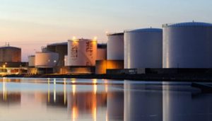 Иран го погоди кувајтскиот нафтен и енергетски објект во ракетни напади