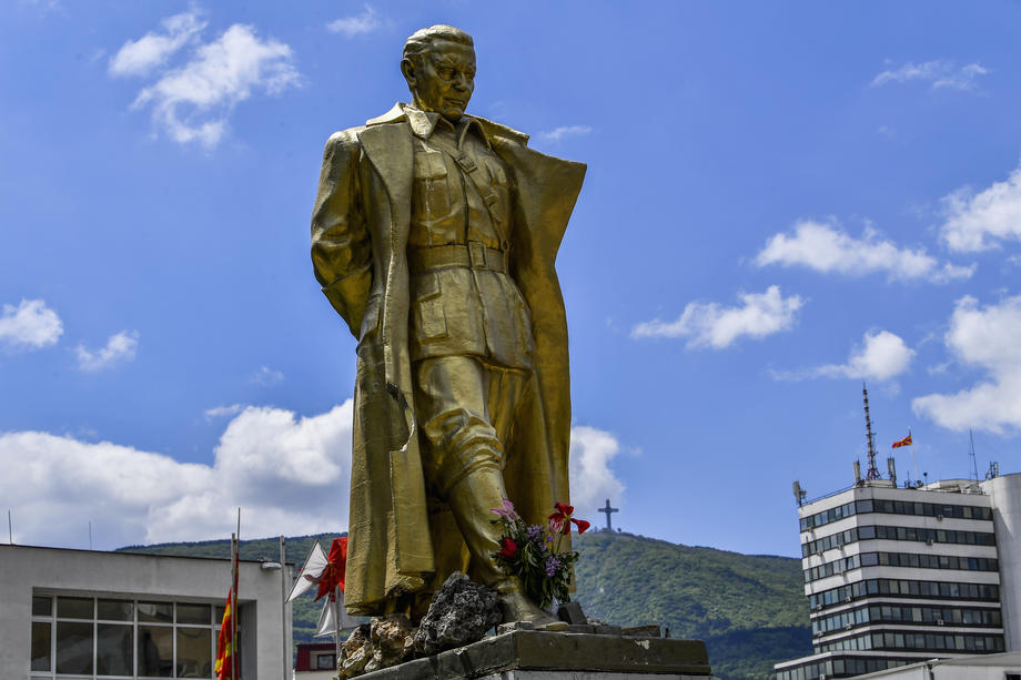 Споменик на Јосип Броз Тито во Скопје