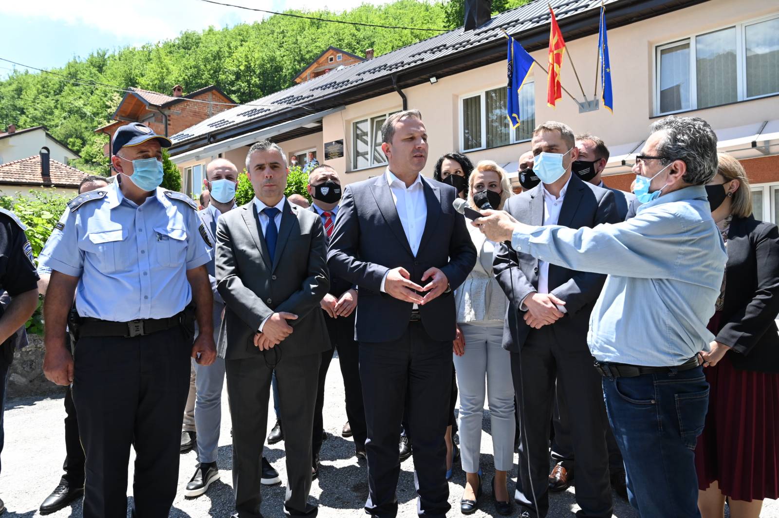 Minister Spasovski Visits The Reconstructed Police Station Rostuse 