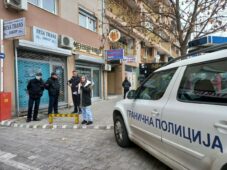Полиција пред „Беса транс“