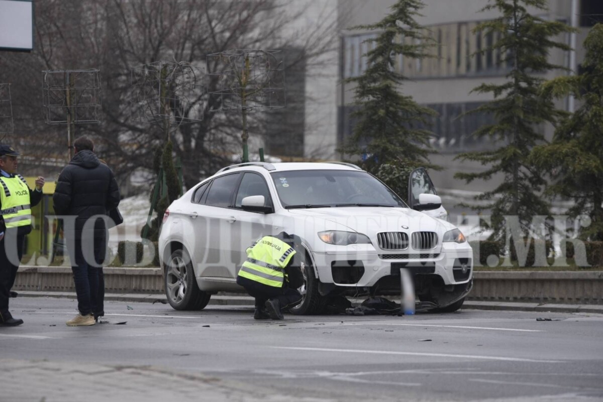 Car accident in front of the bridge "Goce Delchev"