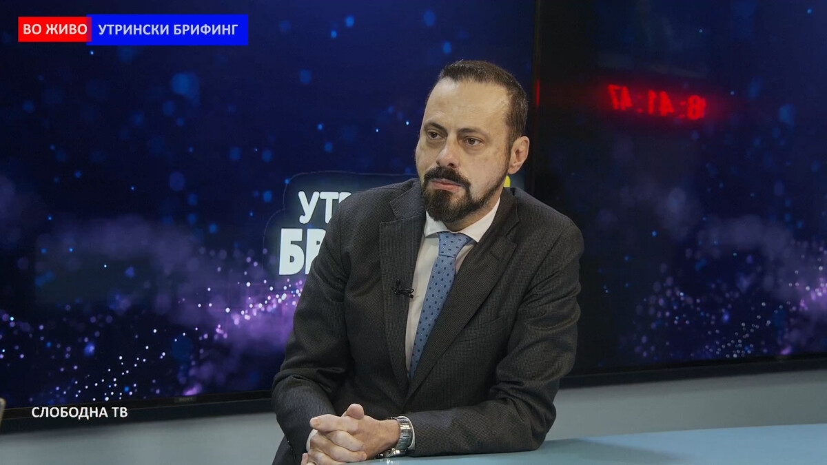 Александар Бежовски, адвокат