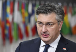 Пленковиќ: Без меѓународно право помалите држави ќе станат обични набљудувачи