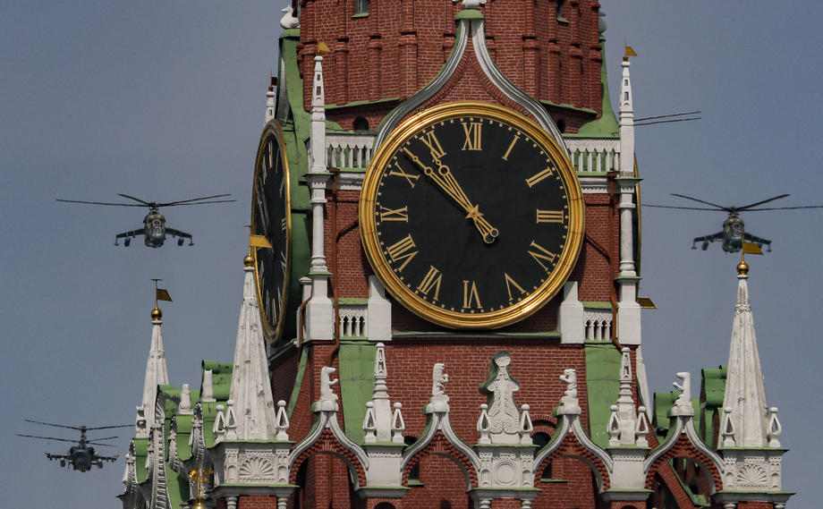генерална проба воени хеликоптери москва русија 9 мај