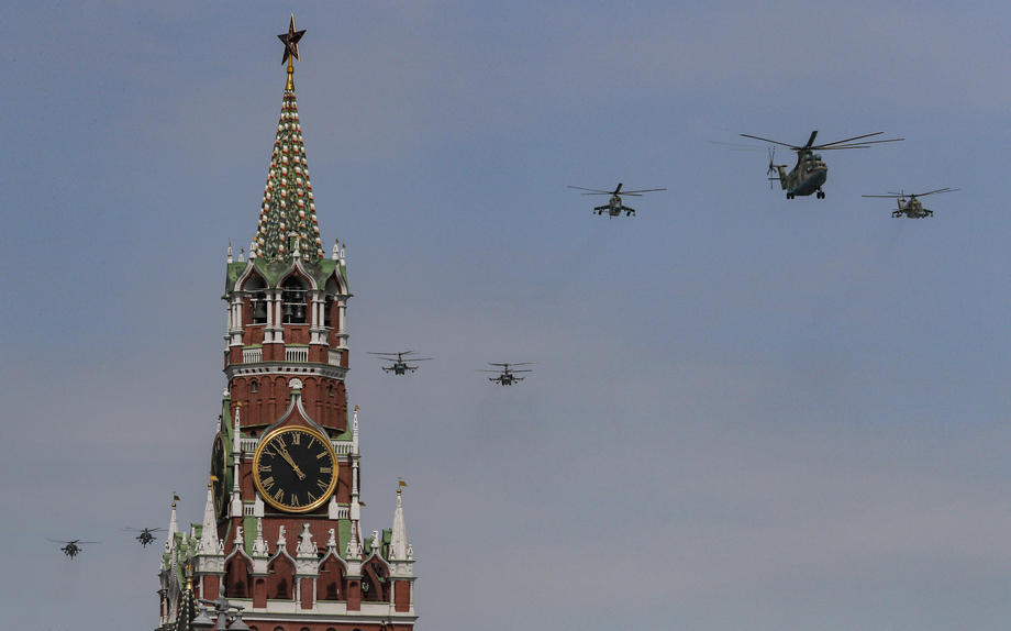 генерална проба воени хеликоптери москва русија 9 мај