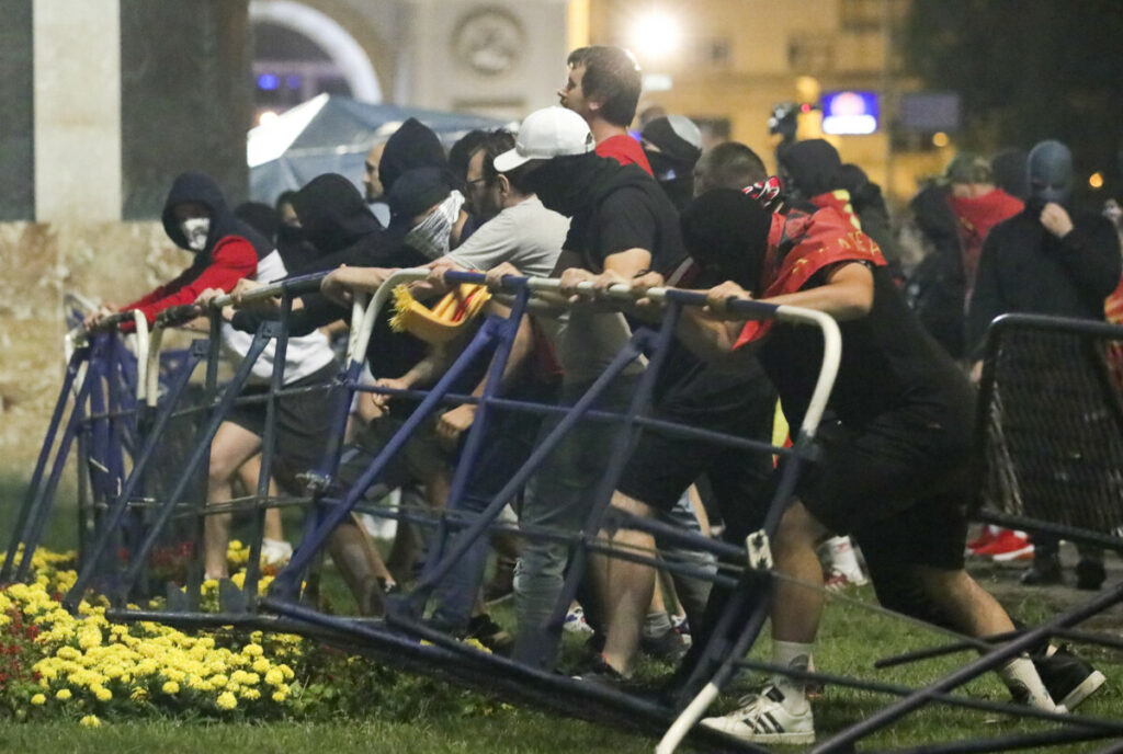протести скопје француски предлог вмро дпмне левица