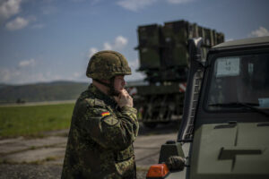 Германија планира задолжителен воен рок, се разгледува модел по примерот на Шведска