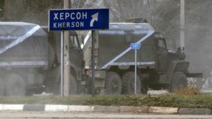 Двајца мртви во синоќешните руски напади над Херсон