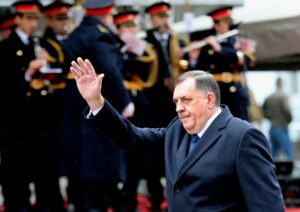 Додик порача дека неговата партија СНСД нема да учествува на изборите распишани од Централната изборна комисија на БиХ