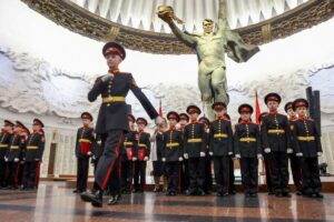 Русија планира работа за деца од 12 години во недостиг на работници