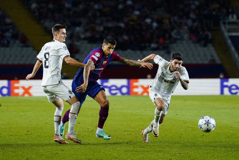 Atletico beats Feyenoord 3-1 to reach Champions League knockout stage