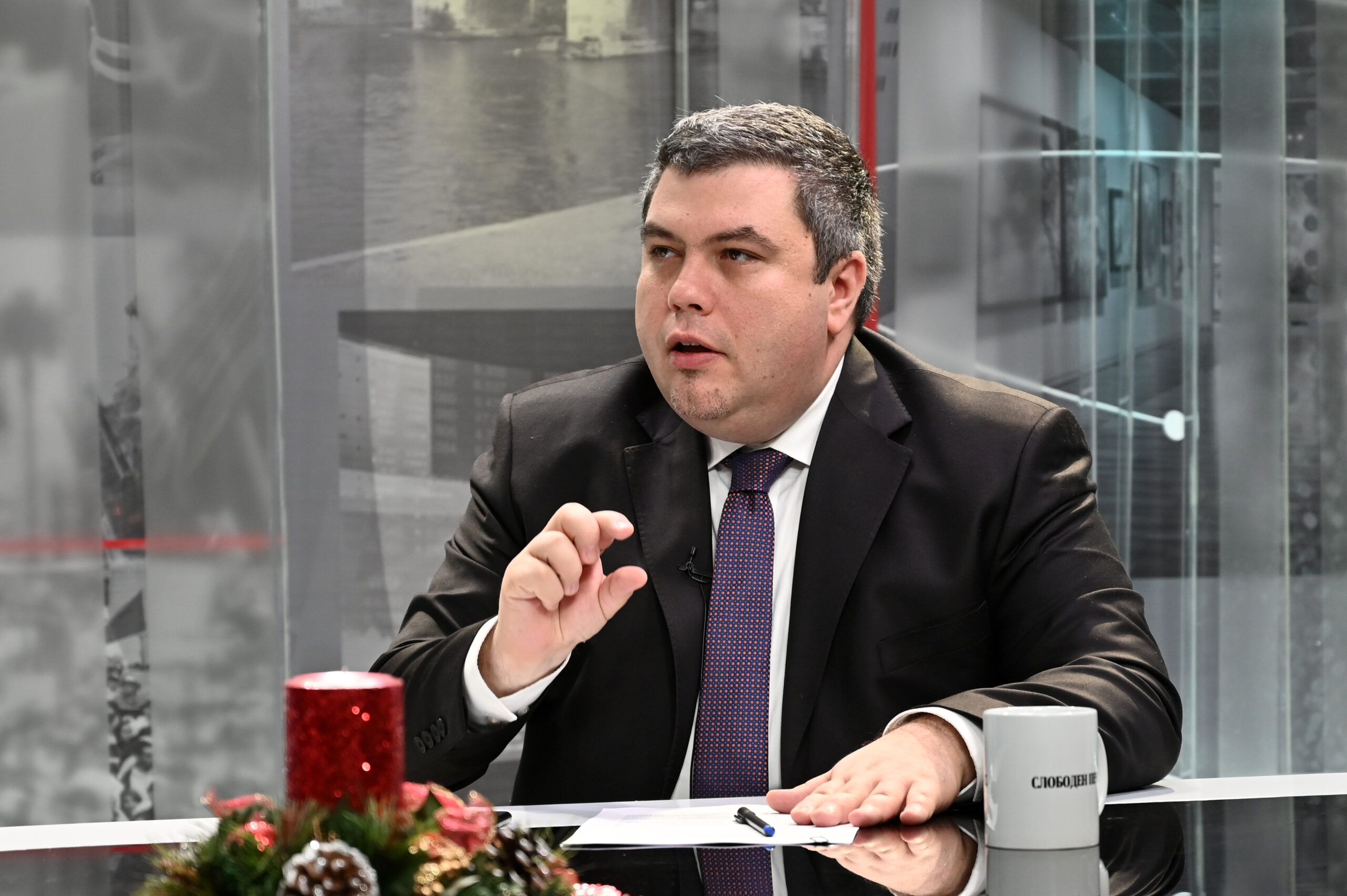 INTERVIEW VIDÉO  Maricic: Nous avons payé cher les illusions du VMRO-DPMNE  et cela ne devrait pas se répéter - Sloboden Pechat