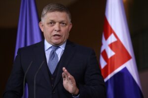 Словачкиот премиер во вештачка кома! Нови информации за здравствената состојба на Фицо