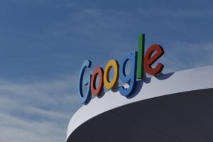 Гугл отпушти 28 вработени кои протестирале против профитабилниот договор со Израел