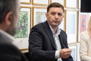 Османи: Преговарачката рамка нè штити од нови барања, отворање нови дебати со Бугарија е ризично