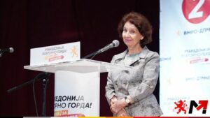 Силјановска-Давкова : Заслужувате власт соодветна на вашето достоинство
