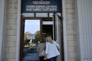 Судиите-поротници протестираат: Ќе се одложуваат судски рочишта зашто дневниот надомест им е 570 денари