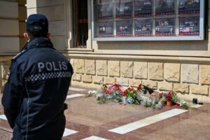 Во Баку се апсат новинари кои истражуваат корупција во власта