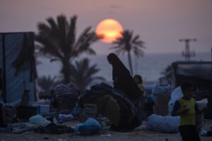 Очај и безнадежност – половина милион Палестинци расселени само во последните денови