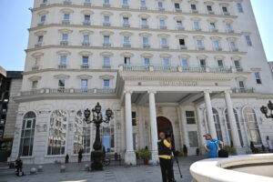 ВМРО-ДПМНЕ со отчет за образованието: Тврдат дека е ставен крај на хаосот со учебниците