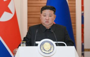 Америка го влошува крвопролевањето во Европа и на Блискиот Исток, обвини Ким Џонг Ун