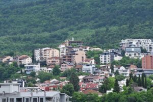 Студијата за ризици е единствената гаранција за безбедност при градење на Водно, вели деканот на Градежен, Јосиф Јосифовски