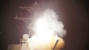 Москва ги оцени како сериозни најавите на САД за испораки на ракети „Томахавк“ во Украина