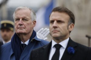 Макрон ќе назначи нов премиер на Франција во наредните денови