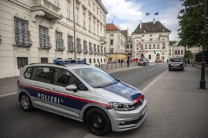 Австрија протера руски дипломат осомничен за шпионажа