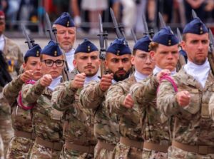 Белгија разгледува можност за распоредување на војската во Брисел поради високата стапка на криминал