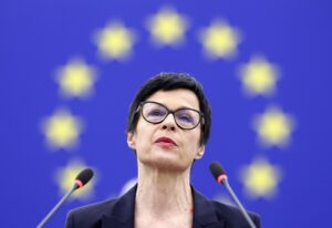 Марта Кос: Важно е да се испорачаат преостанатите обврски