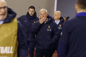 Поради семејна трагедија, Дидие Дешан ќе го пропушти натпреварот против Норвешка