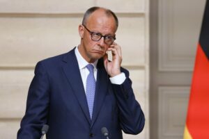 Мерц: Путин е веројатно најлошиот воен злосторник на нашето време