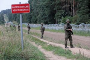 Белорусија предупреди дека ја следи воената активност во близина на границите и е подготвена да реагира