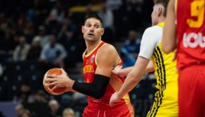 Црна Гора ја доби Шведска и ќе игра за осминафинале на Евробаскетот, Турција лесно против Естонија
