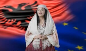 ВИДЕО: Виртуелната албанска „министерка“ Диела се обрати преку Фејсбук