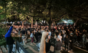 (ВИДЕО) Протести за поддршка на студентот Богдан Јовичиќ во неколку српски градови