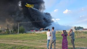 Местото на пожарот во Трубарево се снимало со дронови – затрупувањето го отежнува увидот