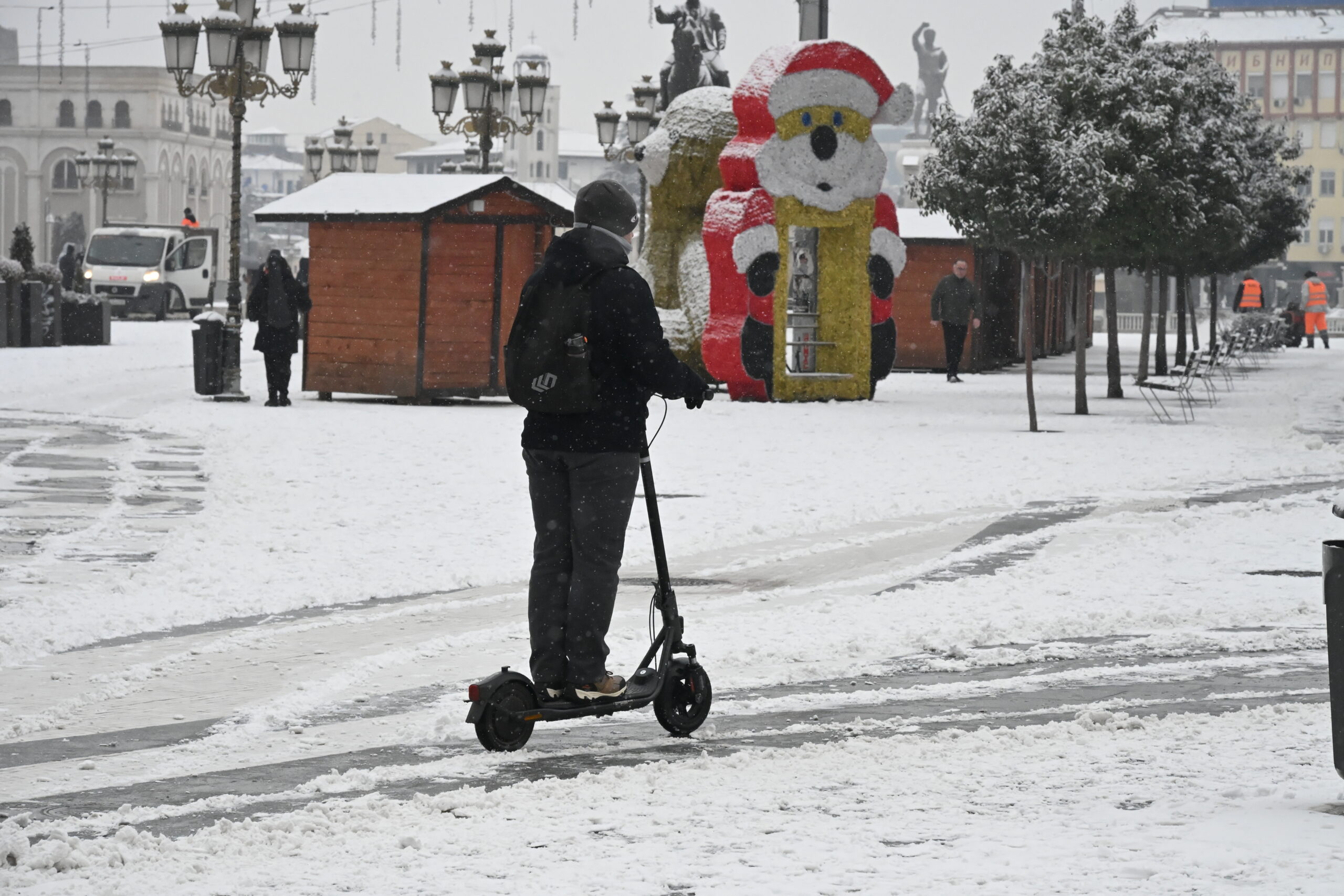 Снег на улиците на Скопје - 21,01,2026 - Фото Слободен печат - Методи Здравев