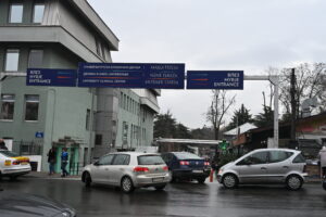 До средината на јули ќе биде распишан тендерот за монтажни гаражи на Клинички