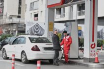 Бензински пумпи , Бензин , Нафта , Биодизел , Макпетрол , Окта - Фото Слободен печат - Методи Здравев
