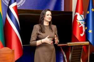 Премиерката на Литванија поднесе оставка по политичката криза во Владата