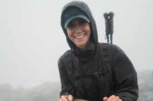 ФОТО+ВИДЕО | Кејт Мидлтон ги искачи трите највисоки врва во Велика Британија: „Ракот не го погодува само телото“