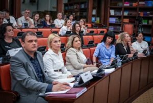 „Вака се казнуваат и се замолчуваат вработените во правосудството“ — остри критики за предлог-законите за судска и обвинителска служба