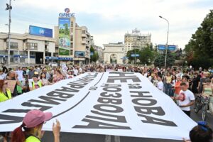 ВИДЕО + ФОТО | „Доста беше труење“ — граѓаните рекоа НЕ за нова дозвола за Усје
