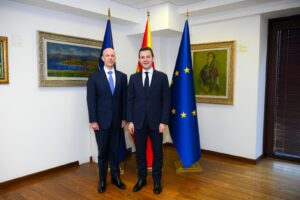 Муцунски со Гоунтанис разговараа како да се унапреди соработката за енергетската отпорност, миграцијата и криминалот