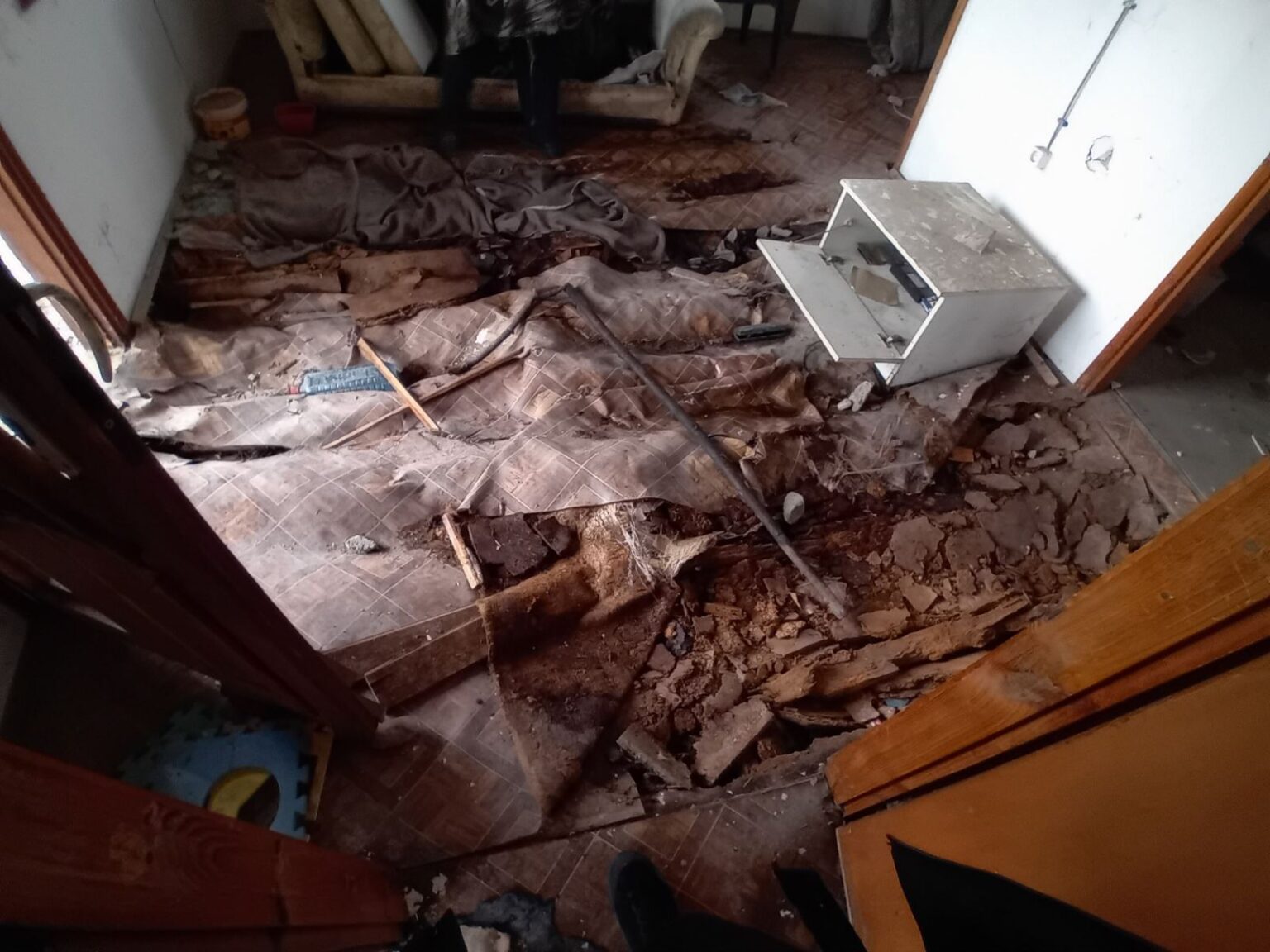Состојбата на бараката по поплавата во 2008 година