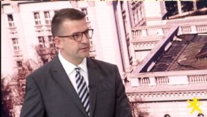 Томовски: Обоените регистарски таблички на службените возила за 70 отсто ги намалија злоупотребите