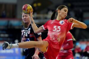 Русија и Белорусија повторно ќе можат да играат во натпреварувања под ИХФ